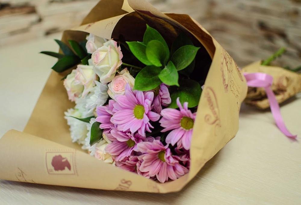 Букет улыбка в Бакалы Башкортостан Букет цветов из: Розы и Хризантемы в Бакалы Башкортостан