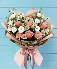 Букет олимп в Бакалы Башкортостан Букет цветов из:  Розы, Альстромерии и Лизиантусы в Бакалы Башкортостан