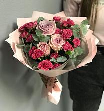 Букет восхищение в Бакалы Башкортостан Букет цветов из:  Гвоздики и Розы в Бакалы Башкортостан
