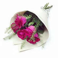 Букет ярко-розовый в Бакалы Башкортостан Букет цветов из:  Розы в Бакалы Башкортостан