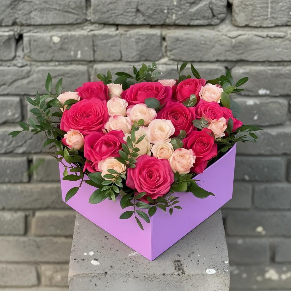 Композиция моя любовь в Бакалы Башкортостан Цветочная композиция из Розы в коробке в Бакалы Башкортостан