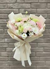 Букет Трепет мечты в Бакалы Башкортостан Букет цветов из:  Гвоздики, Розы, Лизиантусы и Хризантемы в Бакалы Башкортостан