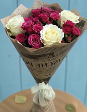 Букет Удивительный из роз в Бакалы Башкортостан Букет цветов из:  Розы в Бакалы Башкортостан