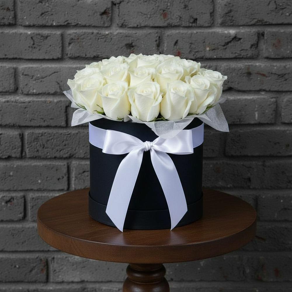 Композиция воздушная нежность в Бакалы Башкортостан Цветочная композиция из Розы в шляпной коробке в Бакалы Башкортостан